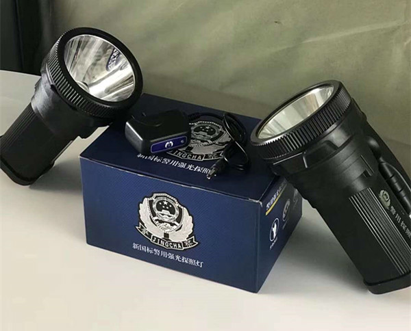 手持警用探照灯 型号：LY-FBD-SC